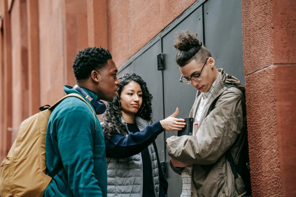 how to handle social pressure 
